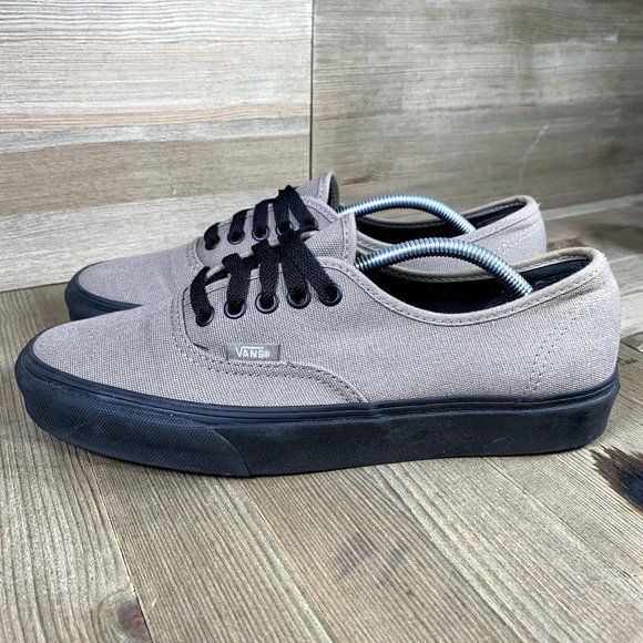 Vans Shoes - Vans Old Skool Men 8 Women 9.5 Gray Sneakers Skateboard Shoes 721277